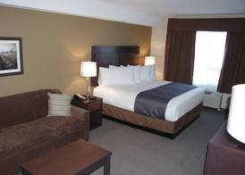 Best Western Plus Lacombe Inn and Suites 5
