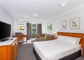 Airport Heritage Motel 5