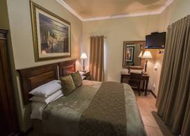 Le Cozmo Guesthouse 5