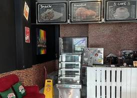 Central Perk Patong 2