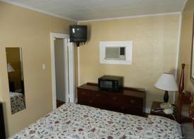 Belle Isle Motel 4