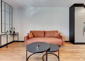 DOKI Living - Foodhall & Parking by Downtown Apartments 3