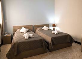 Cozy Ensuite Rooms 2