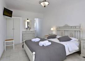 Parian Lithos Residence 3