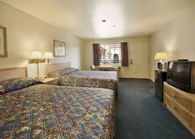Days Inn by Wyndham Riverside Tyler Mall 4