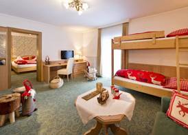 Familienhotel Hinteregger 5