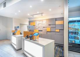 Holiday Inn Express & Suites NASHVILLE NORTH - SPRINGFIELD by IHG 3