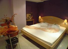 The Niki Hotel Piraeus 2