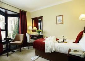 The Ardilaun Hotel 3