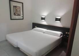 Hotel Monegal 5