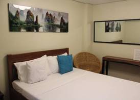 Aqua Travel Lodge 4