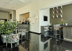Hotel bh El Poblado 3