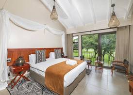 Hwange Safari Lodge 4