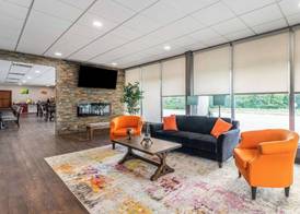 Quality Inn & Suites Vandalia near I-70 and Hwy 51 3