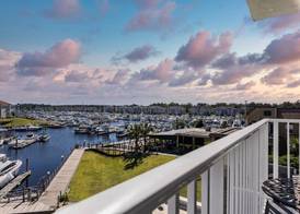 Holiday Inn Express & Suites N. MYRTLE BEACH-LITTLE RIVER by IHG 4
