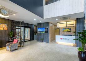 Thira Hotel 5