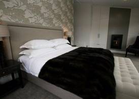Eichardt's Private Hotel 2