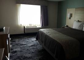 AArtpark Hotel Inn at Lewsiton 5