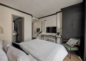 The One Premium Hotel 4