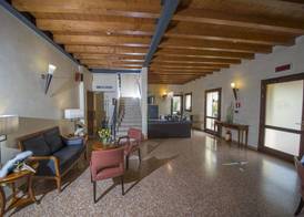 Hotel Venice Resort Airport 2
