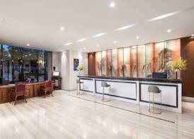 Ramada by Wyndham Beijing Airport 2