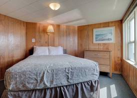 Ester Lee Oceanview Inn 4