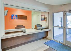 Motel 6-Roanoke, TX - Northlake - Speedway 3