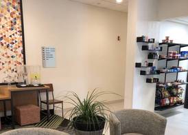 Holiday Inn Express METROPOLIS by IHG 2