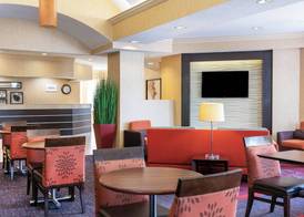 Residence Inn by Marriott Evansville East 2