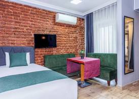 La Pera Suites 5