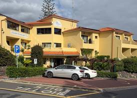 Traineira Vila Ventura Village 5