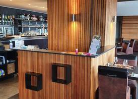 LES 7 MEUSES - Restaurant & Hébergements HÔTELIERS - INSOLITES - WELLNESS - GÎTES 2