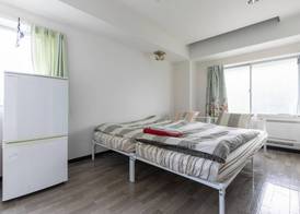 Miki Hall Akabane 2