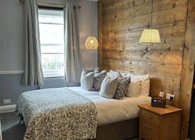 The Pelican Inn 4