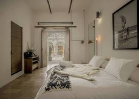 Hotel Sin Nombre 3