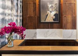 The Louis Hotel 3