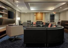 Courtyard by Marriott North Charleston Airport Coliseum 5