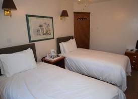 Easton Guest House 3