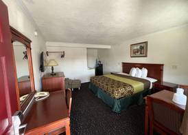 Americas Best Value Inn Hanford 3