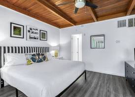 The Three Fifty Hotel 4