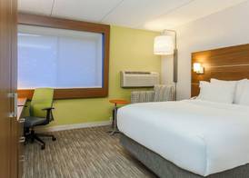 Holiday Inn Express MILWAUKEE-WEST MEDICAL CENTER by IHG 5
