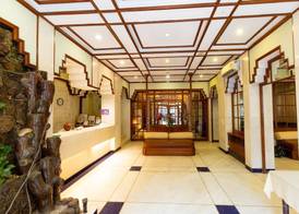 Garden Hotel 2