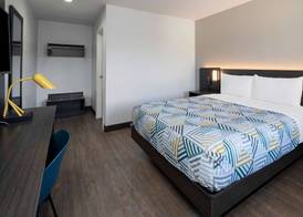 Motel 6-Fontana, CA 4