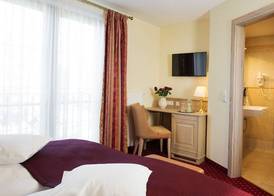 Hotel Rebstock 5