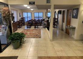 Carolina Inn & Suites of Lake Norman 2