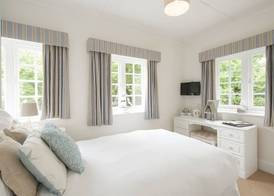 The Fishbourne - Isle of Wight 4