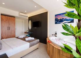 Mrt Suites Lara 3