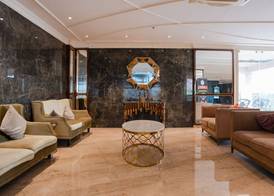 OAKTREE HOTEL 2