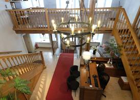 The Three Sisters Hotel 2
