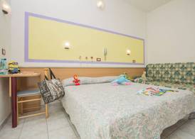 Hotel Dover Rooms & Coffee Adults Friendly 3